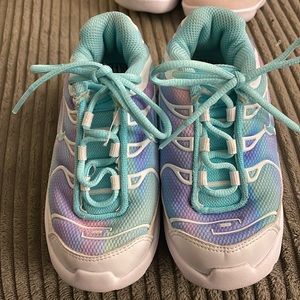 Toddler air max missing insoles after wash